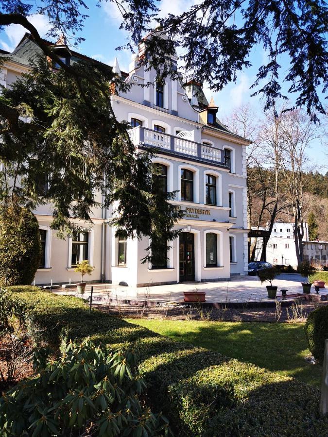 Hotel Fryderyk Duszniki Zdrój Exterior foto